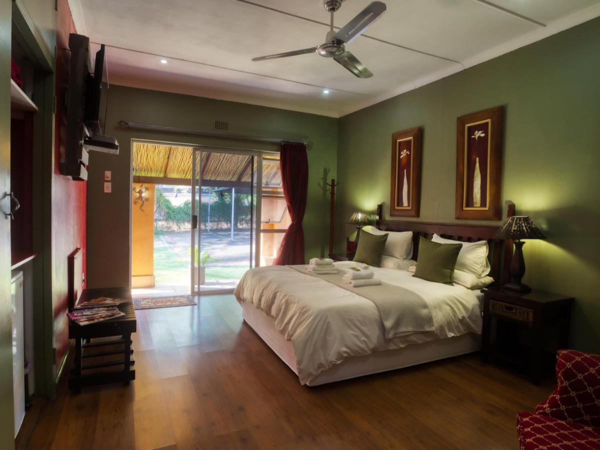 Purple Gecko Guest House Lydenburg Exterior photo