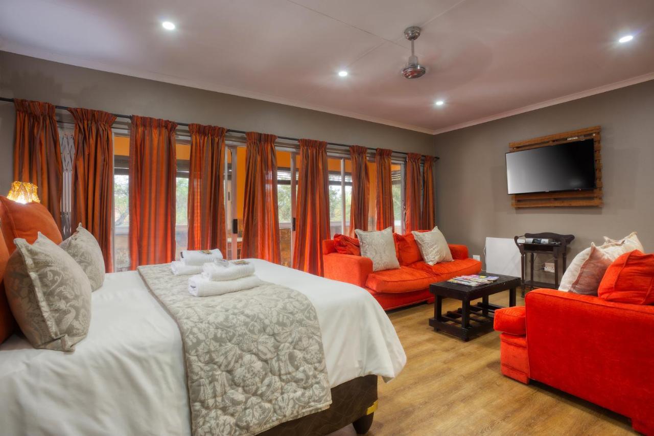 Purple Gecko Guest House Lydenburg Exterior photo