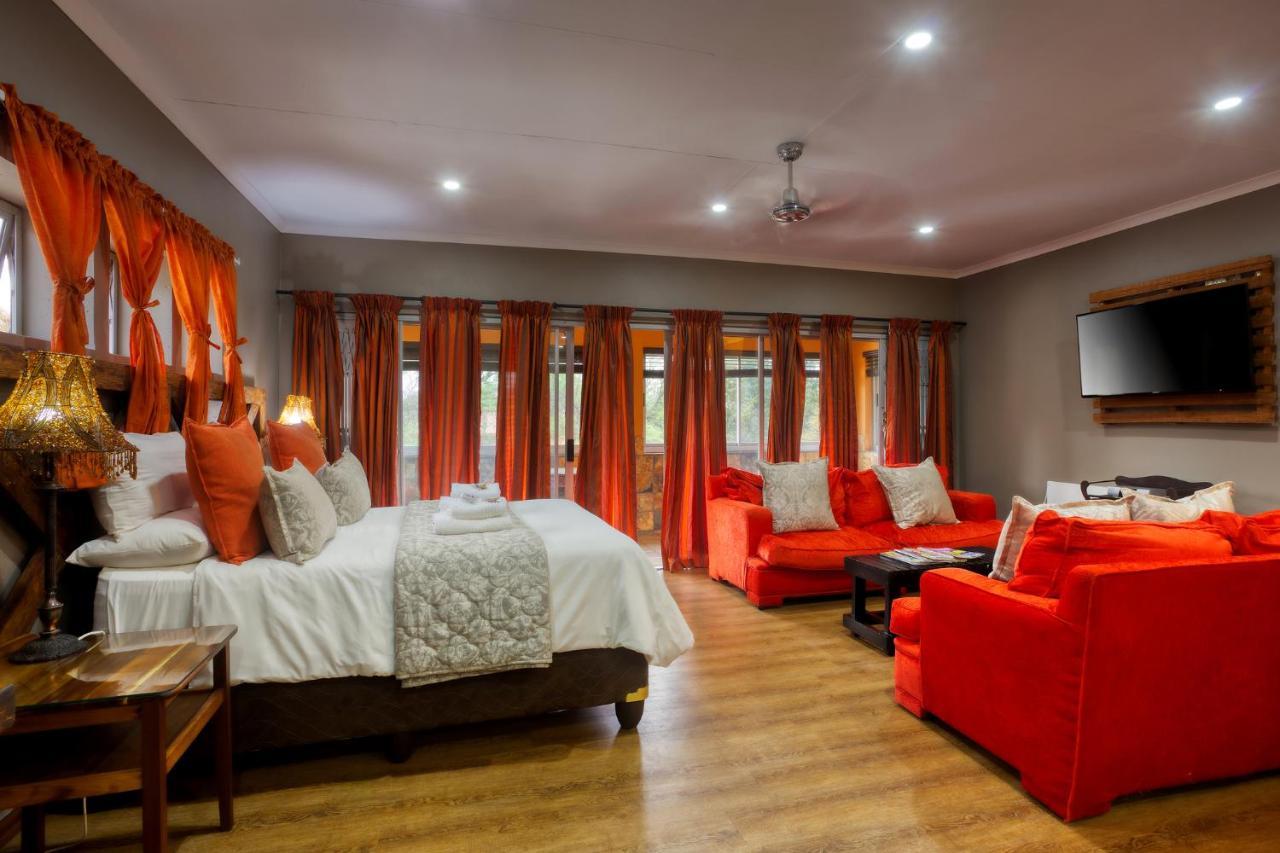 Purple Gecko Guest House Lydenburg Exterior photo