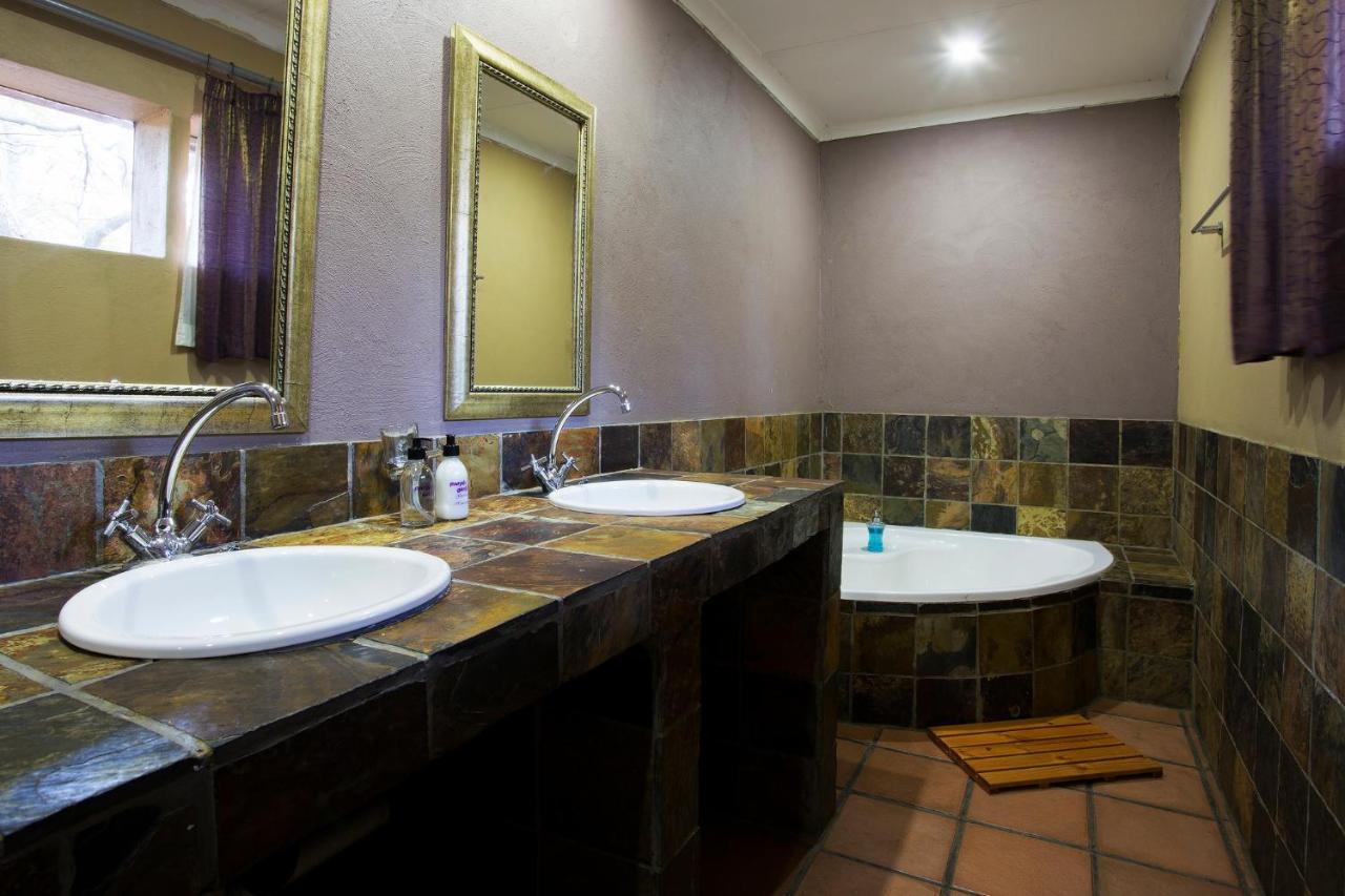 Purple Gecko Guest House Lydenburg Exterior photo